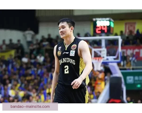 丁彦雨航24岁获MVP初现闯NBA志向 蝉联MVP后更坚定追梦决心